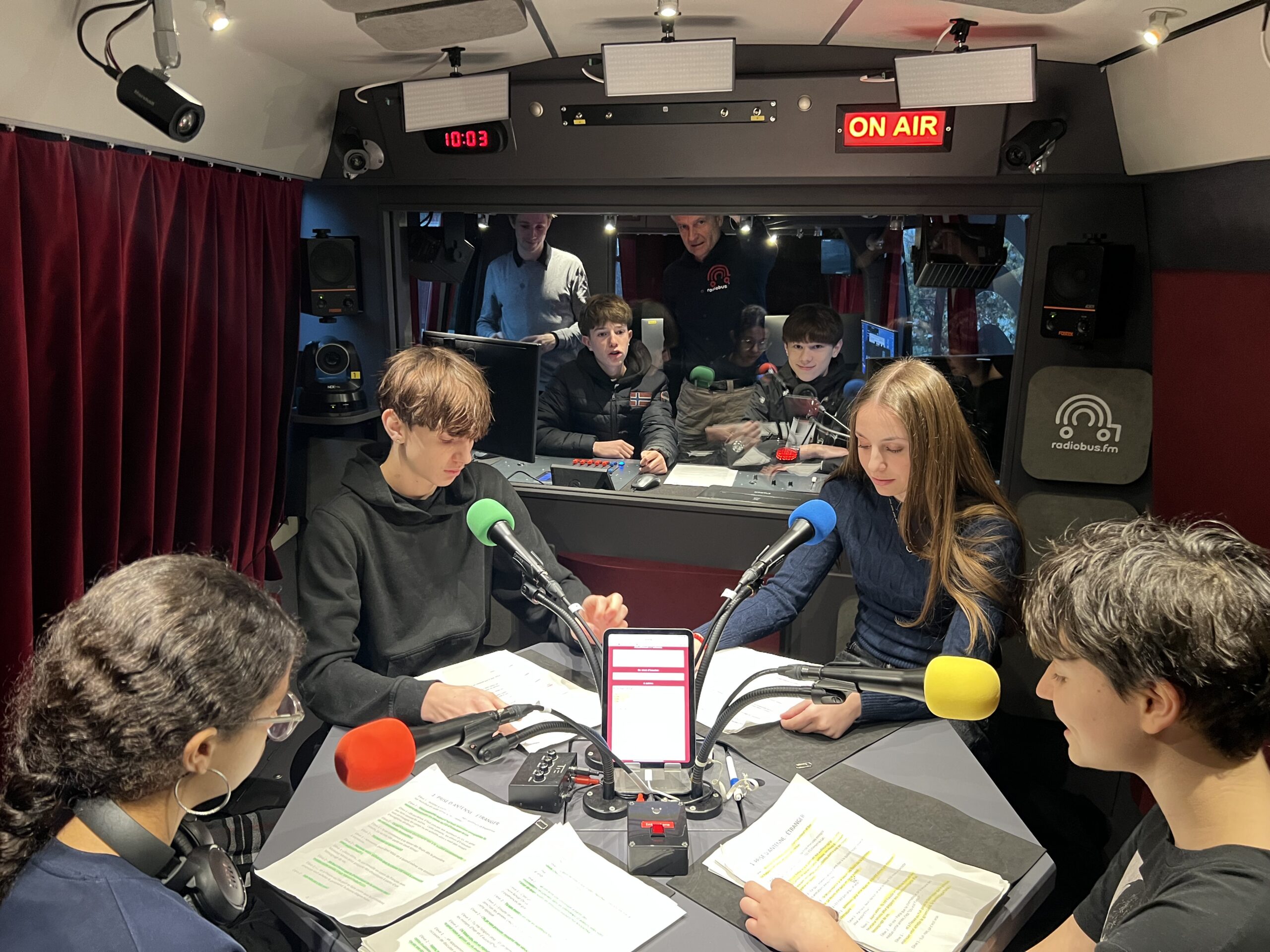 Le RadioBus a entamé sa tournée romande 2026 !